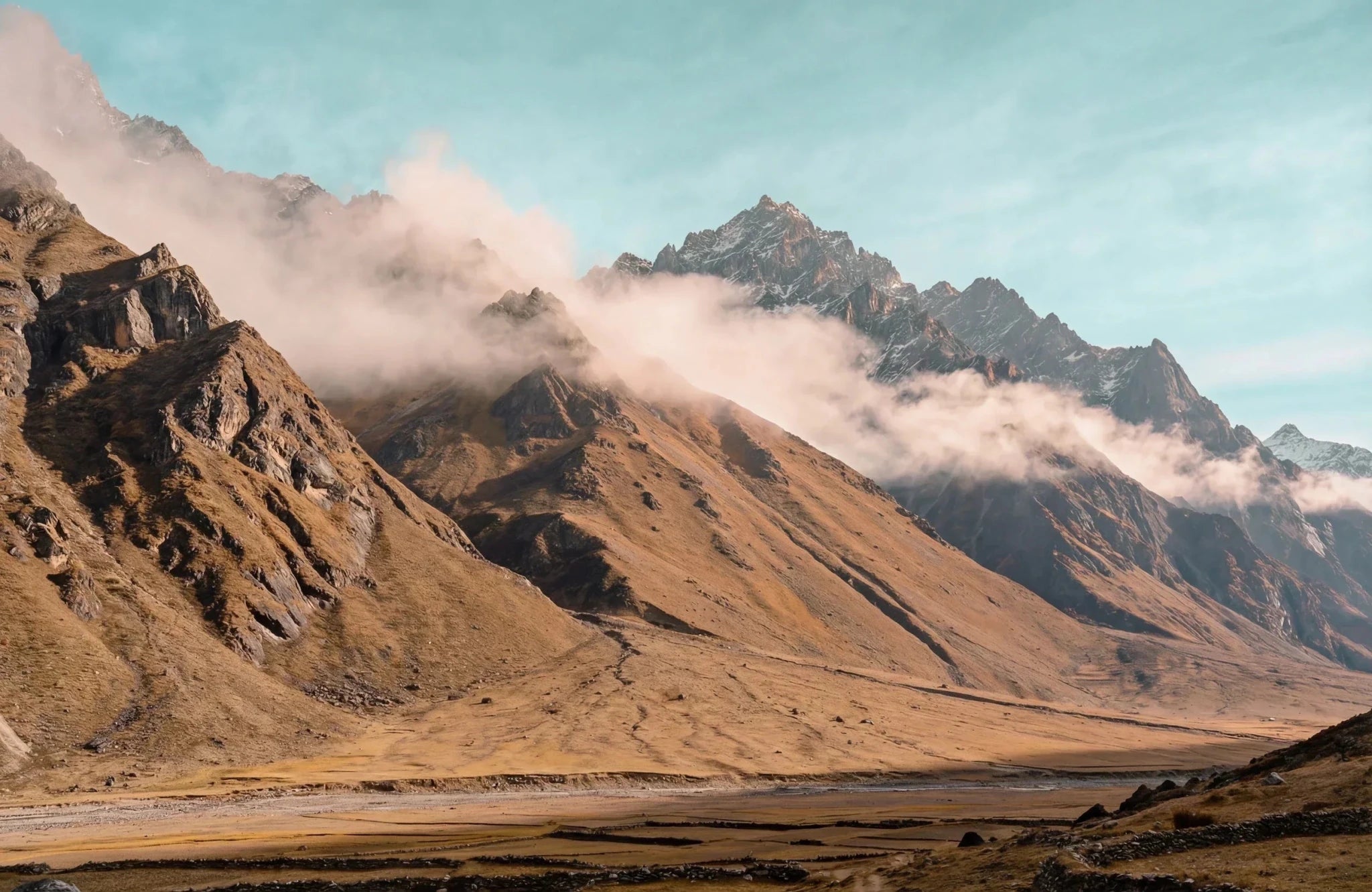 High-altitude mountain landscape associated with natural shilajit formation